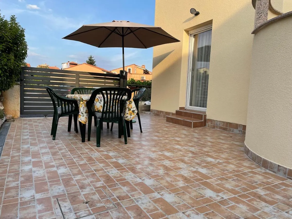 Villa Vinki Vinkuran Apartment